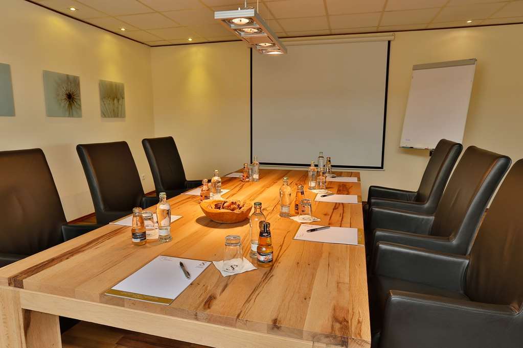 Hotel & Restaurant Schroeder Gross Meckelsen Facilidades foto